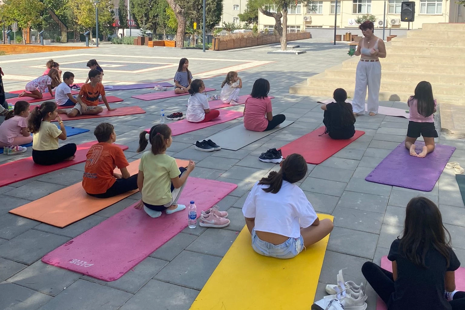 Çocuklar yoga ile Keşan Kent Müzesi