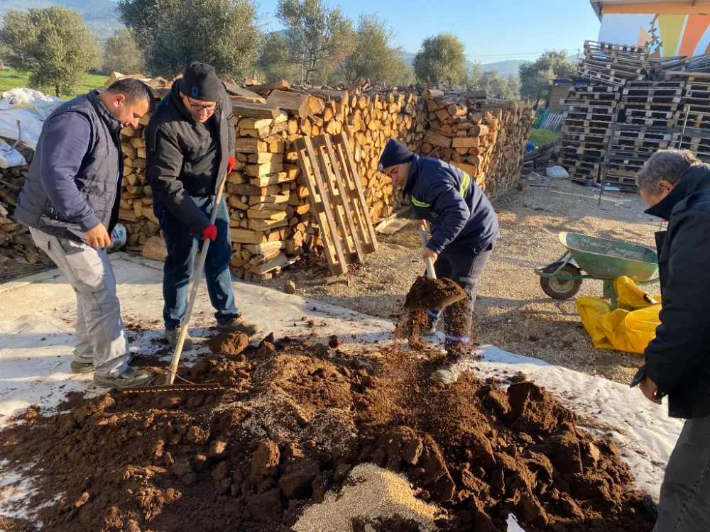 Belediyeden Atalık Tohum Ekimi 