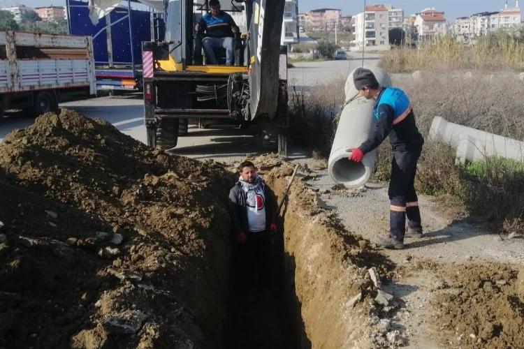 Turgutlu Fatih Sanayi Sitesi’nde yağmur suyu hattı çalışması