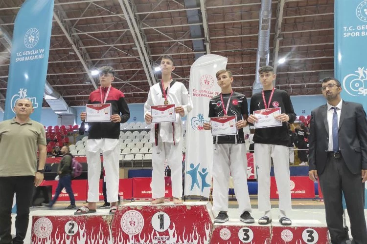 Foçalı taekwondocudan 