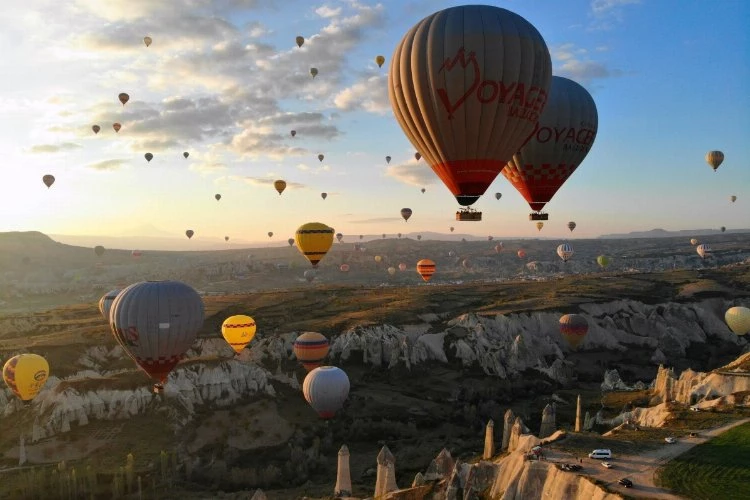 Sıcak hava balonculuğunda zirvedeyiz