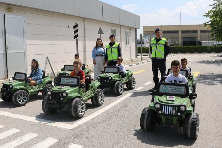 Manisalı çocuklar trafik kültürüyle buluşturuldu