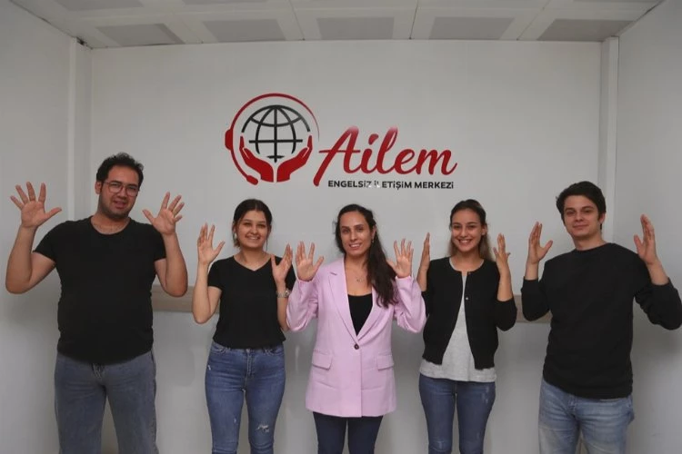 AİLEM 98 bin 319 çağrıya çeviri desteği sağladı