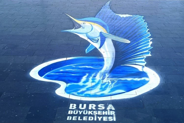 Bursa caddeleri 3 boyutlu resimlerle buluşuyor