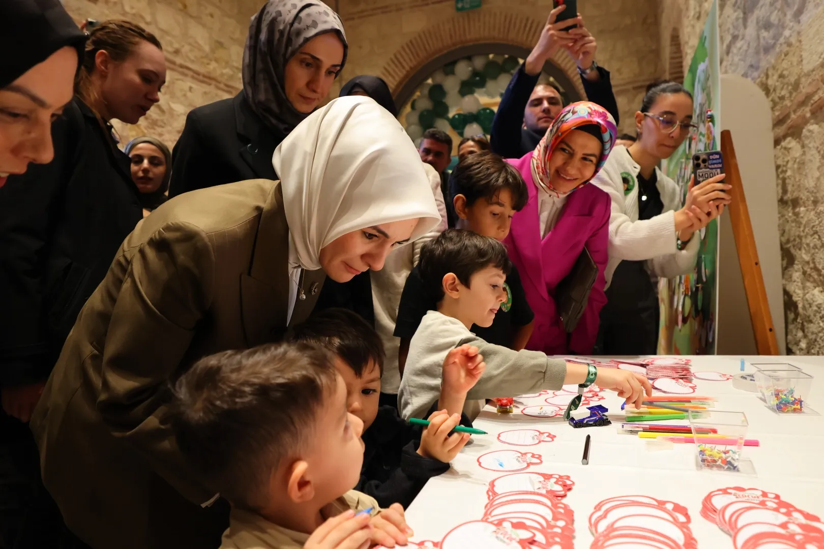 Yeşilay bağımsızlık bilincini sahneye taşıdı