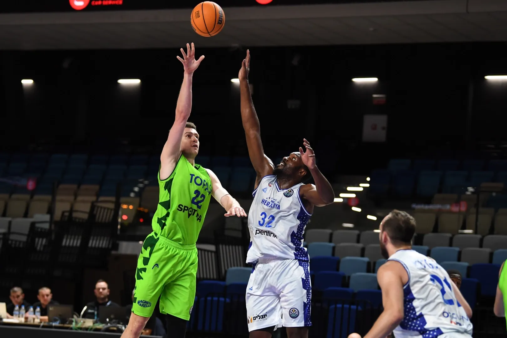 TOFAŞ Basketbol Şampiyonlar Ligi’nde İtalya deplasmanında