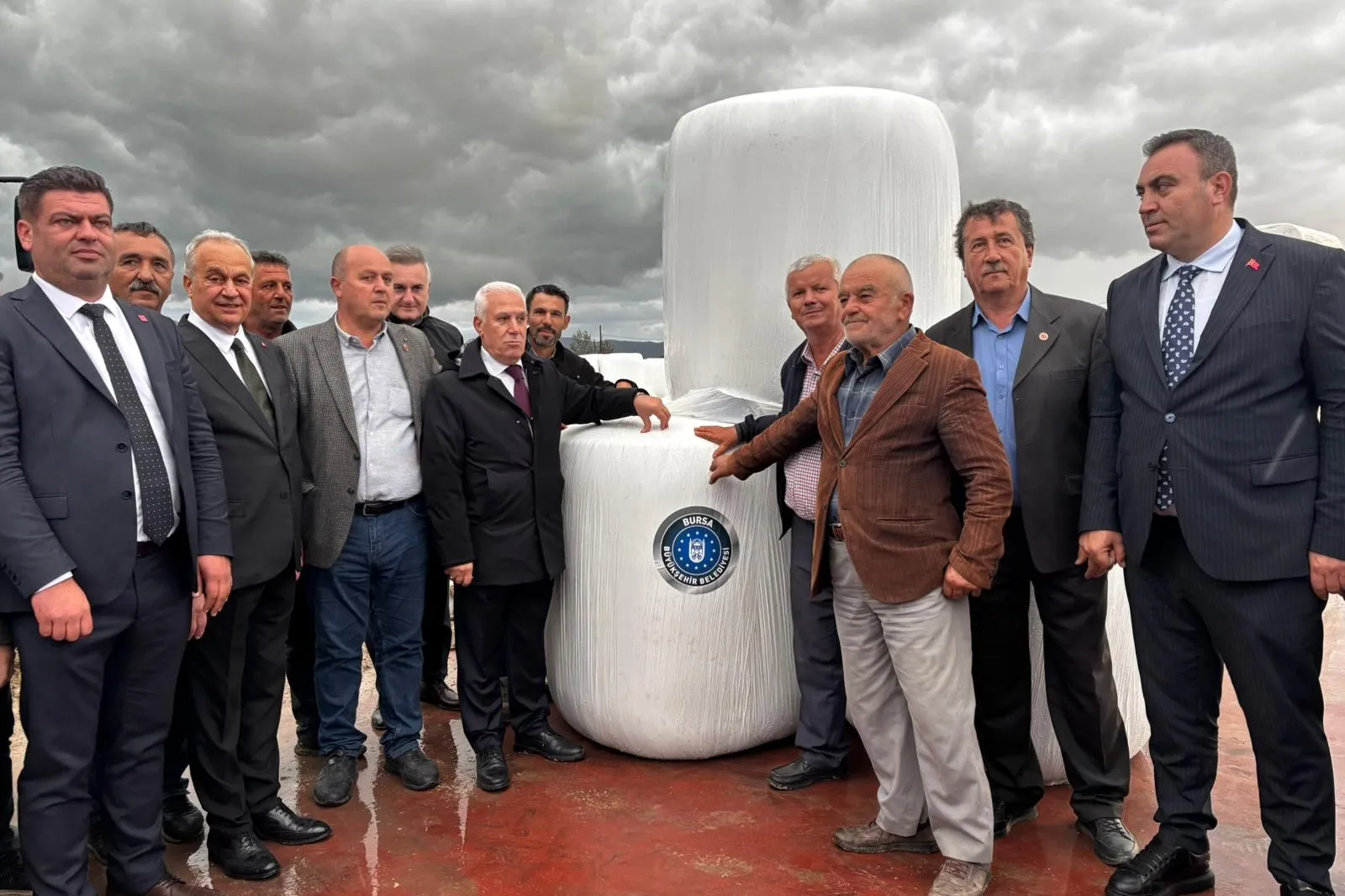 Bursa’da çiftçilere destek sürüyor... Mustafakemalpaşa