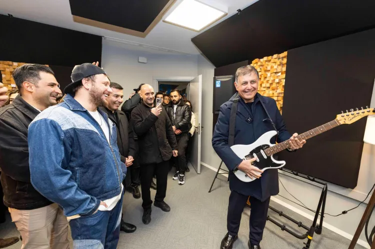 İzmir'de Stüdyo Kültürpark gençlere kapılarını açtı