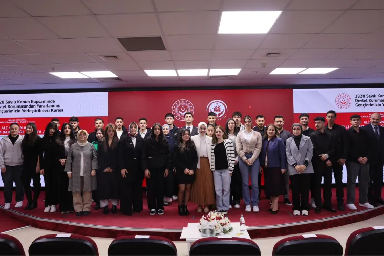 Devlet korumasındaki 65 bin 534 genç kamuya atandı