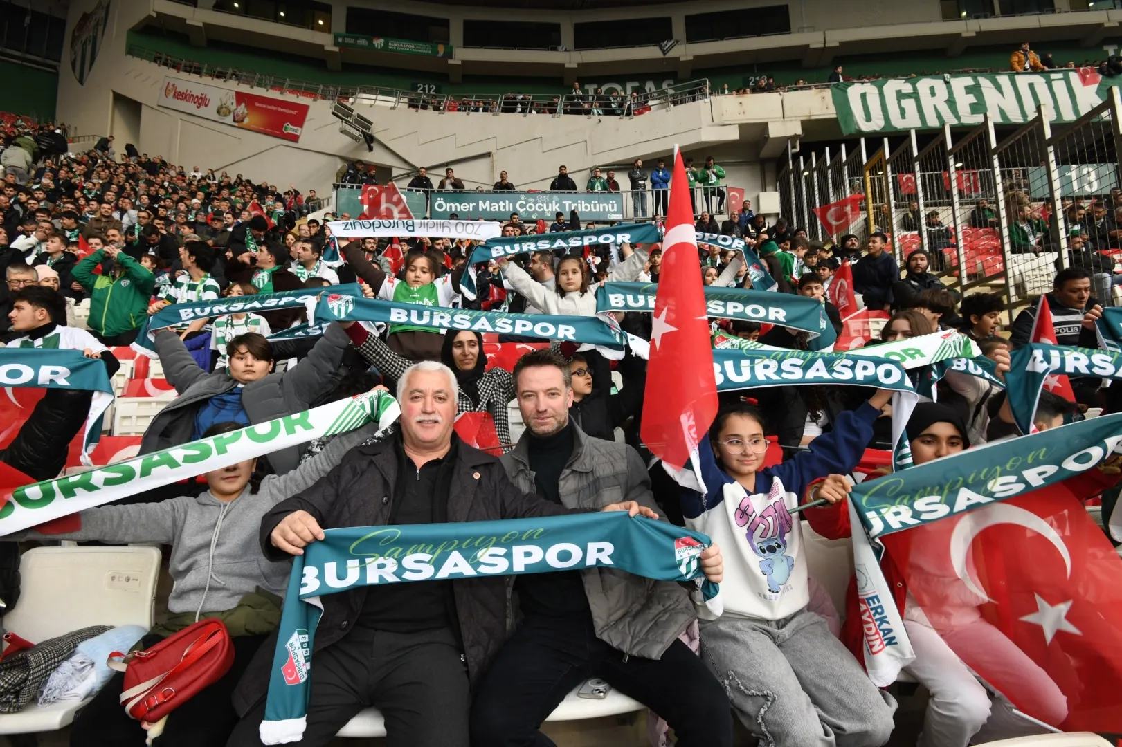 Bursa Osmangazi’de 90 çocuk daha yeşil beyazlı oldu