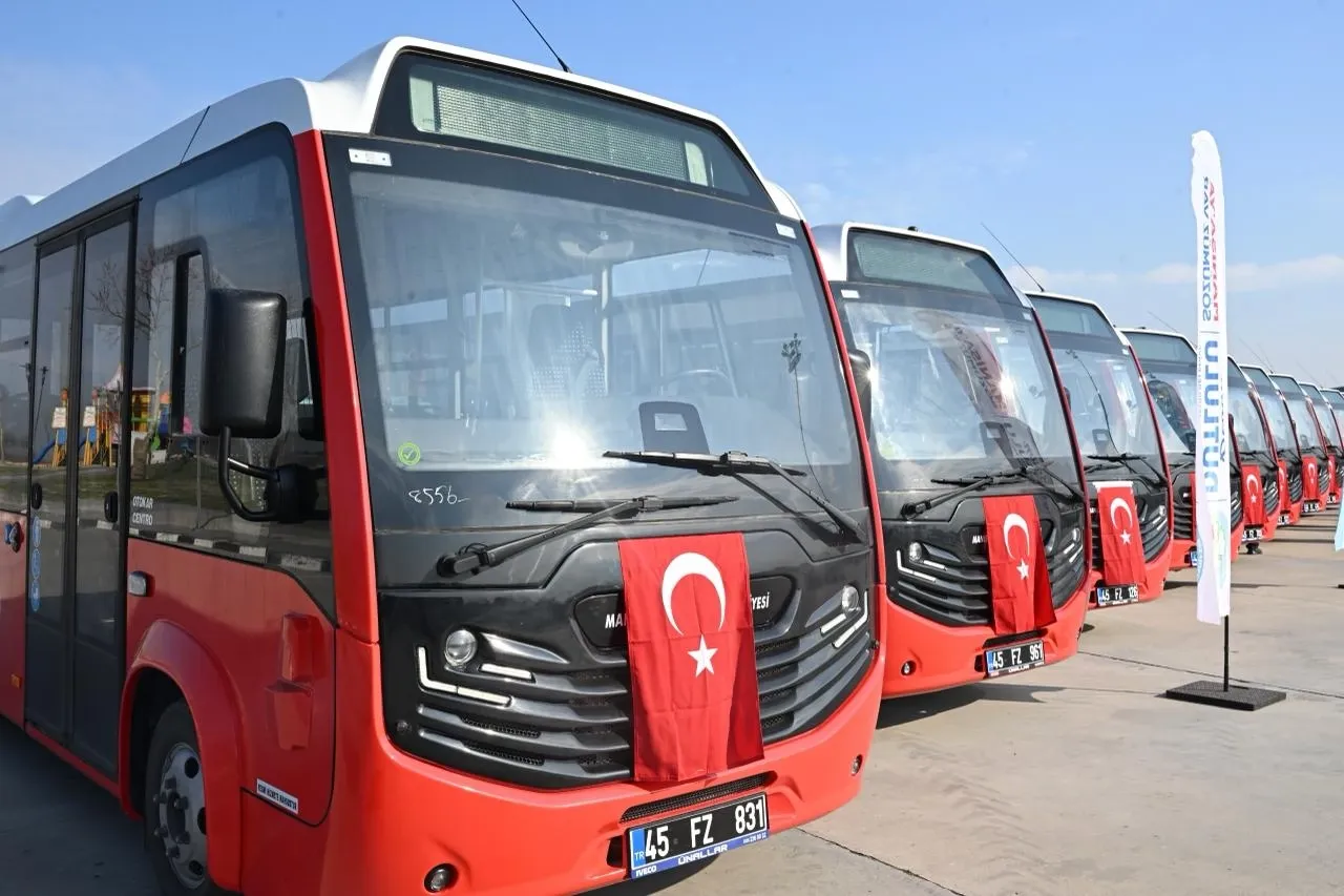 Manisa'da toplu taşımaya 12 yeni araç