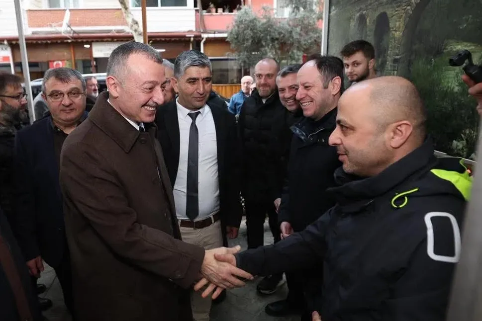 Başkan Büyükakın, Körfez Taşköprülüler’e misafir oldu