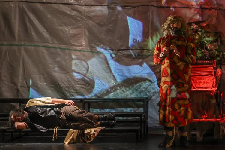 Maltepe Belediye Tiyatrosu 17. yılını “Hamlet” ile kutladı