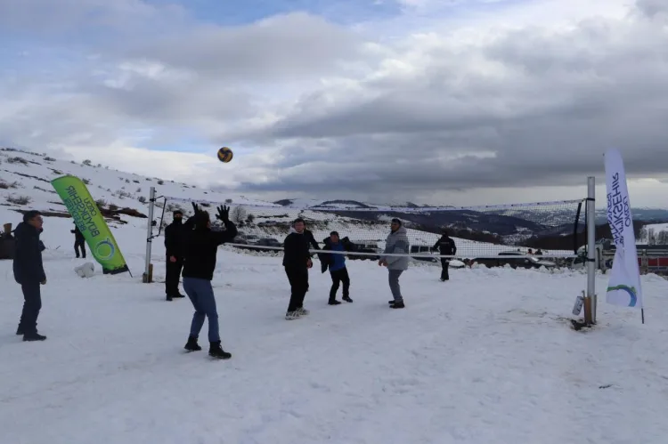 Ordu’da 1700 rakımda kar festivali coşkusu