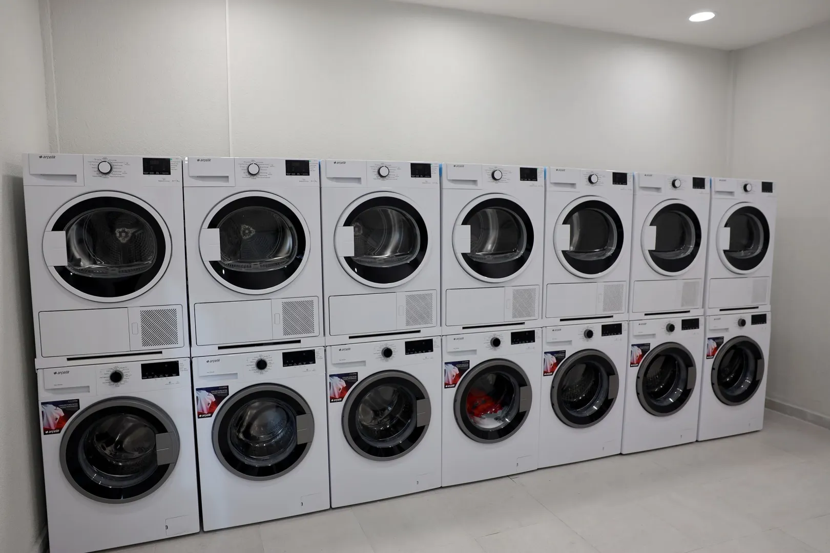 Sakarya'da öğrenci çamaşırhanesi hizmete girdi