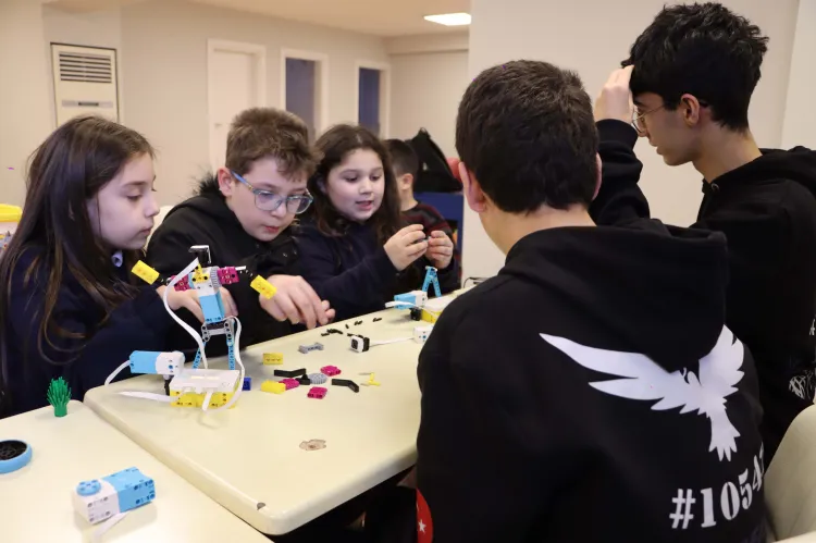 İstanbul Maltepe'de çocuklara inovasyon atölyesi