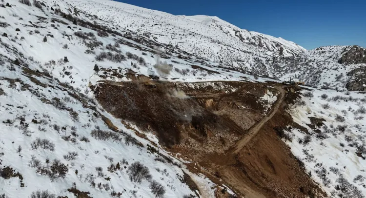 Sivas’ta Tecer Taş Kırma Tesisi yeni sezona başladı