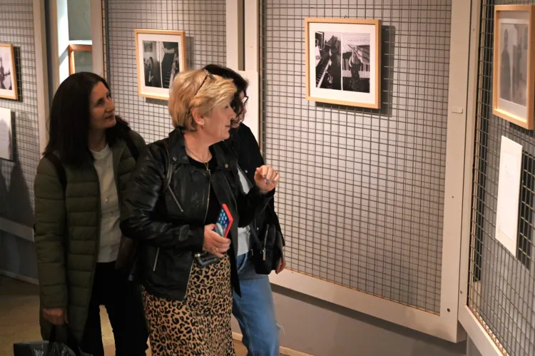 İzmir Bornova’da kadınların hikâyeleriyle sahneye taştı