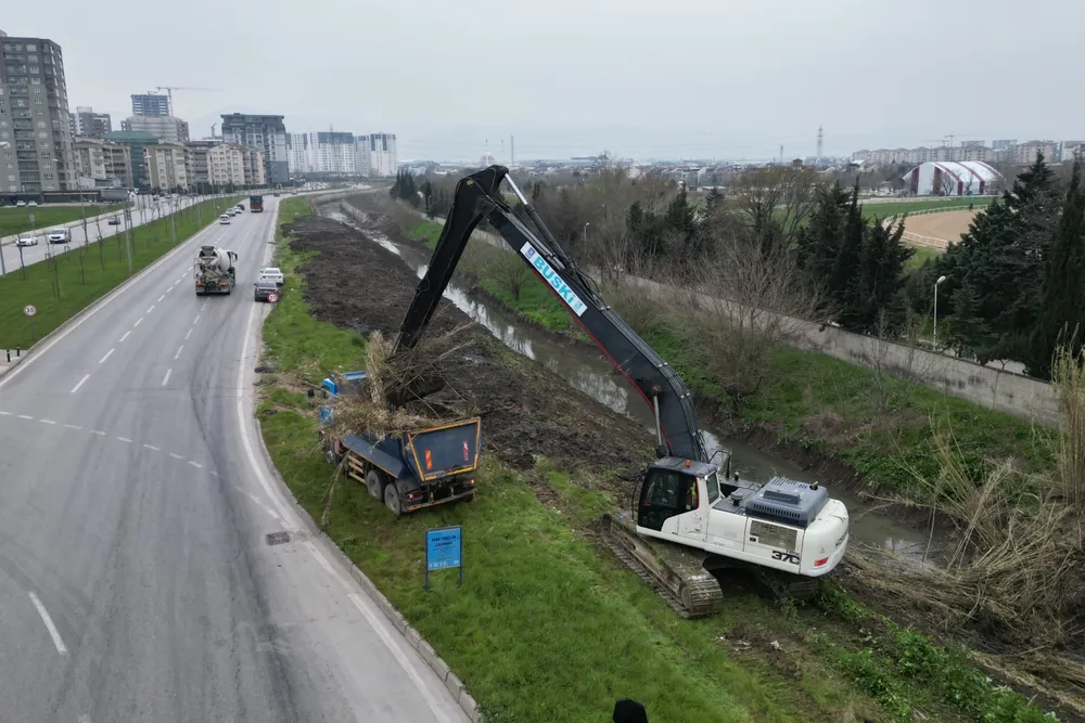 Bursa'da Ayafatma Deresi'nde kapsamlı temizlik