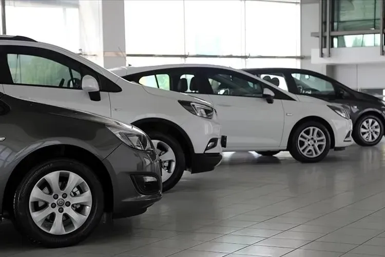 Sıfır araç fiyatlarında artış beklentisi! Jeopolitik riskler otomotiv sektörünü etkileyebilir