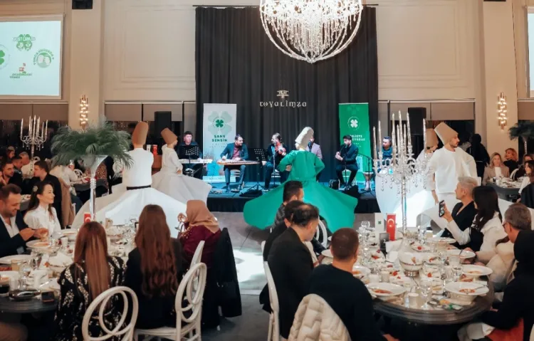 Yoncadır Kadın Derneği'nden gönüllülere iftar