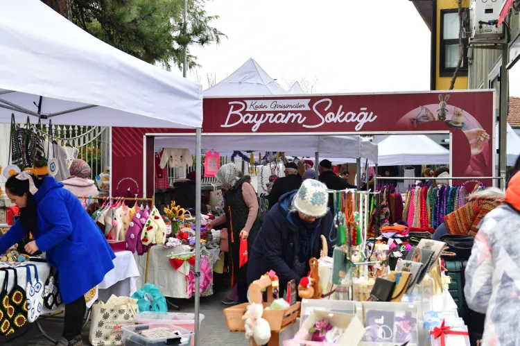 Bursa Osmangazi'de kadın girişimcilere yerel yönetim desteği