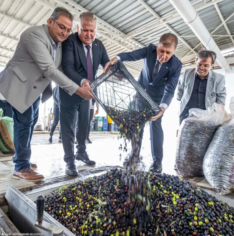 İzmir zeytini için dev adım... Zeytin ve zeytinyağı markalaşma yolunda