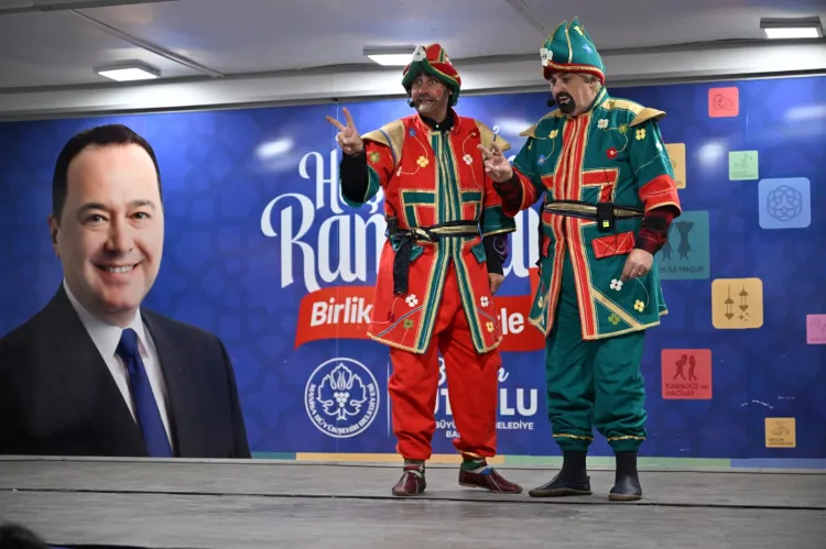 Alaşehirliler Manisa'nın sofrasında Ramazan ruhunu yaşadı