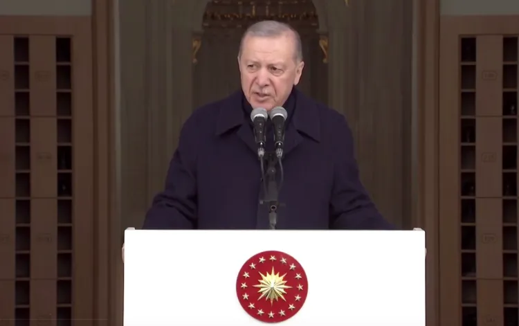 Erdoğan: Değerlerimizi ihya etmeyi sürdüreceğiz