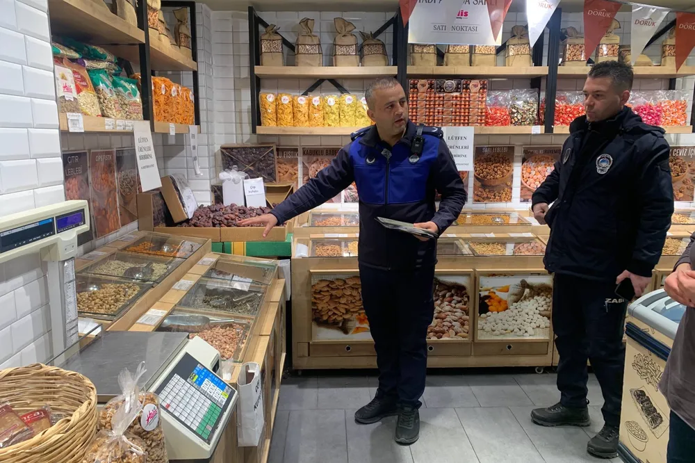 Çayırova Zabıtası’ndan Ramazan Bayramı öncesi denetim