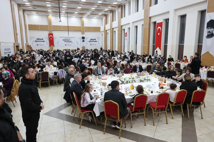 Ankara Keçiören'de yetim ve öksüz çocuklara özel sofra