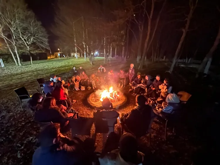 Sakaryalı gençler Macera Park’ta kamp deneyimi yaşadı