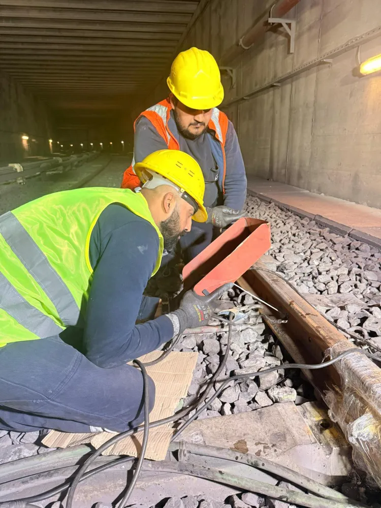İzmir Bornova’da ray değişimi tamam