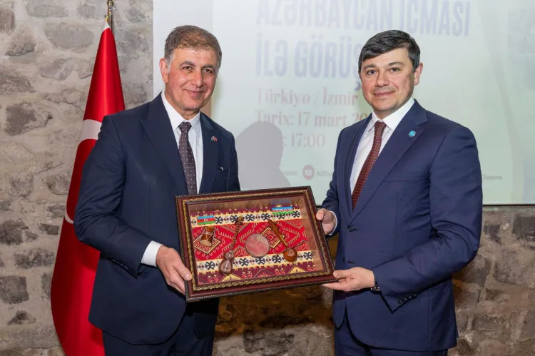 İzmir'de Azerbaycan rüzgarı