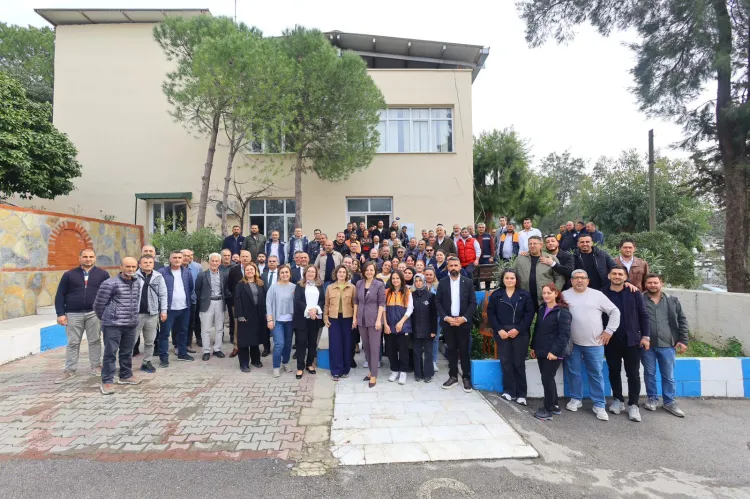 İzmir Karabağlar Belediyesi bayramlaştı