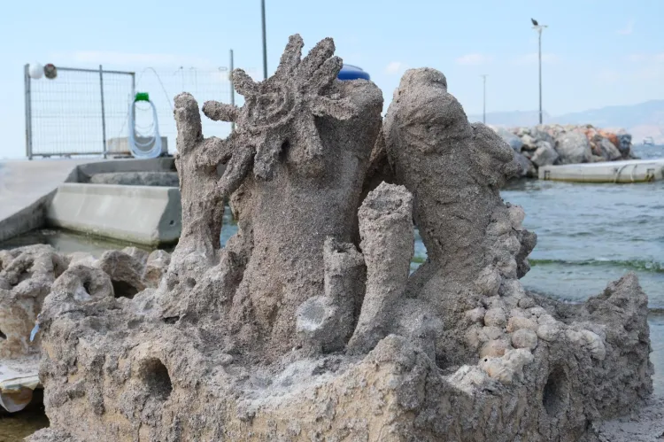 İzmir’de atık midye kabukları yapay resiflere dönüşecek