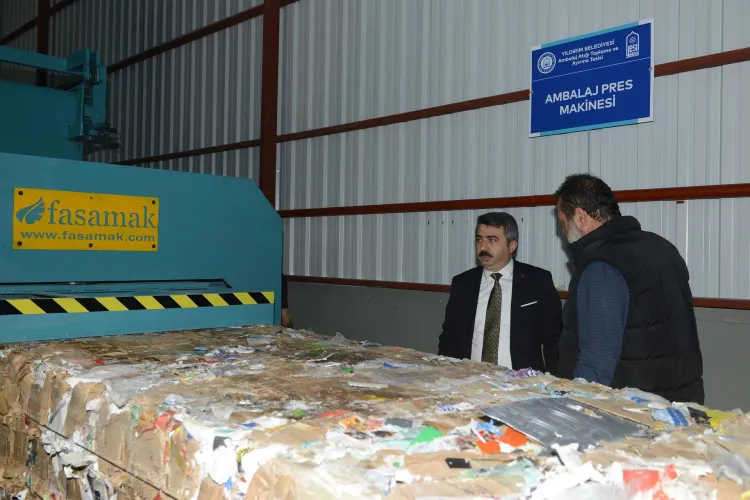 Bursa Yıldırım'da geri dönüşüm her ay 5 bin ağacı kurtarıyor