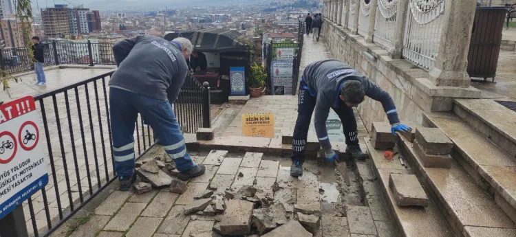 Bursa'da tarihi Tophane Meydanı yenilendi
