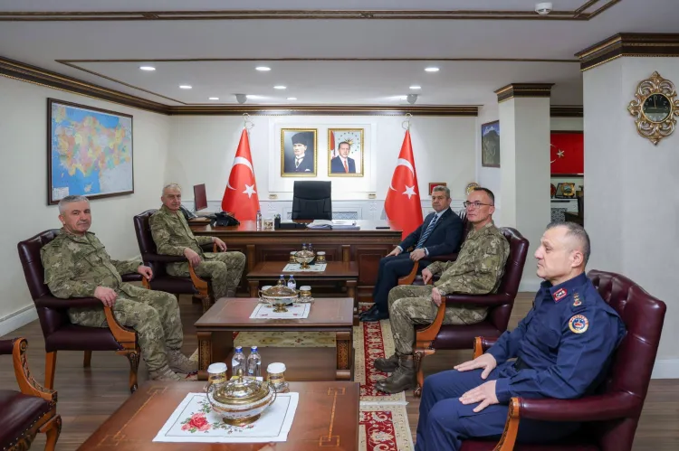 Erzurum 9. Kolordu Komutanı Tümgeneral Akyıldız Artvin'de