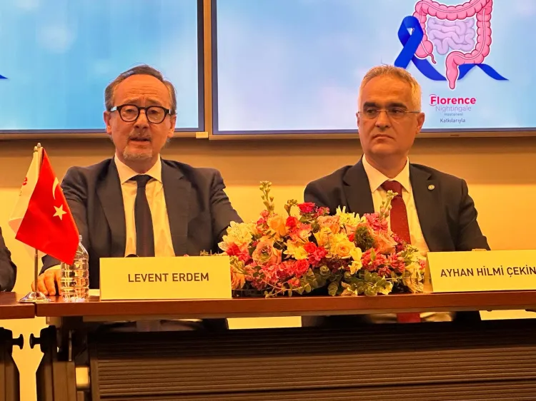 Kolon kanserinde alarm! Gençlerde artış dikkat çekiyor