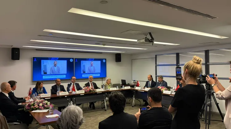 Kolon kanserinde alarm! Gençlerde artış dikkat çekiyor