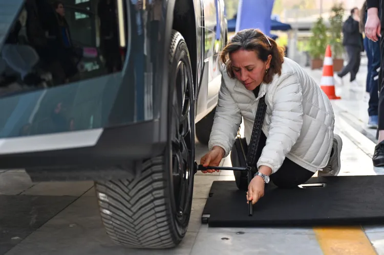 Bursa'da eşitlik birlikte mümkün