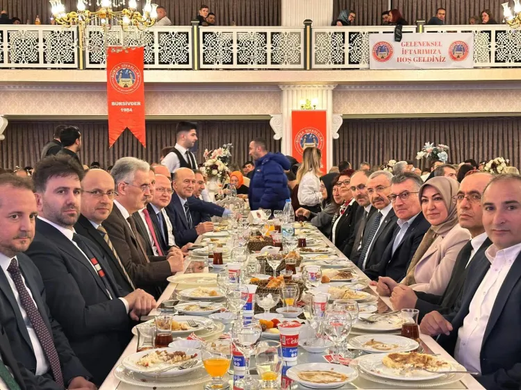 Bursa Sivaslılar iftar sofrasında buluştu