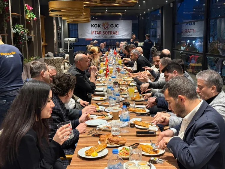 KGK ailesi İstanbul'da iftarda buluştu