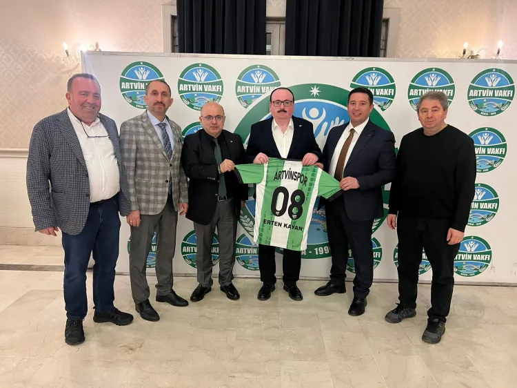 Artvin’in kurtuluşunun 105. yılında Bursa’da 2 bin kişilik dev iftar