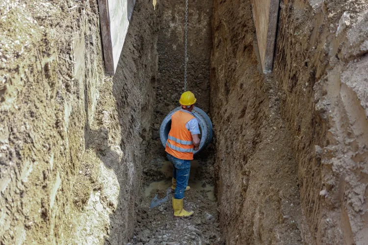 Sakarya'da atık su altyapısı 5 bin metrelik yeni hat ile güçleniyor