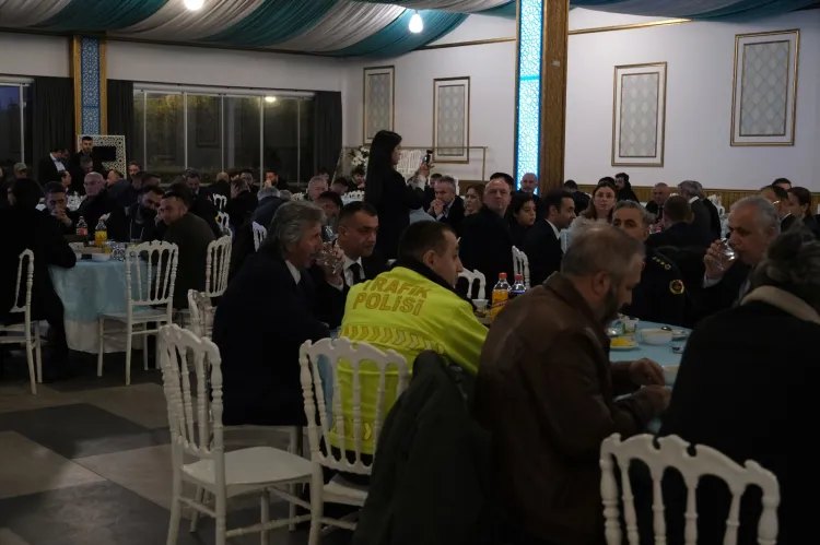 Düzce Gazeteciler Cemiyeti'nden birlik beraberlik iftarı
