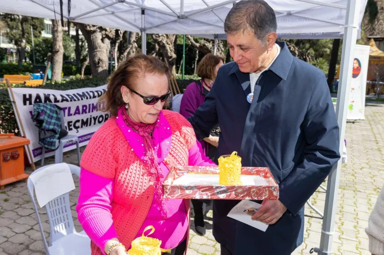 Başkan Tugay, Atatürk'ün sözüyle kadınlar gününü kutladı
