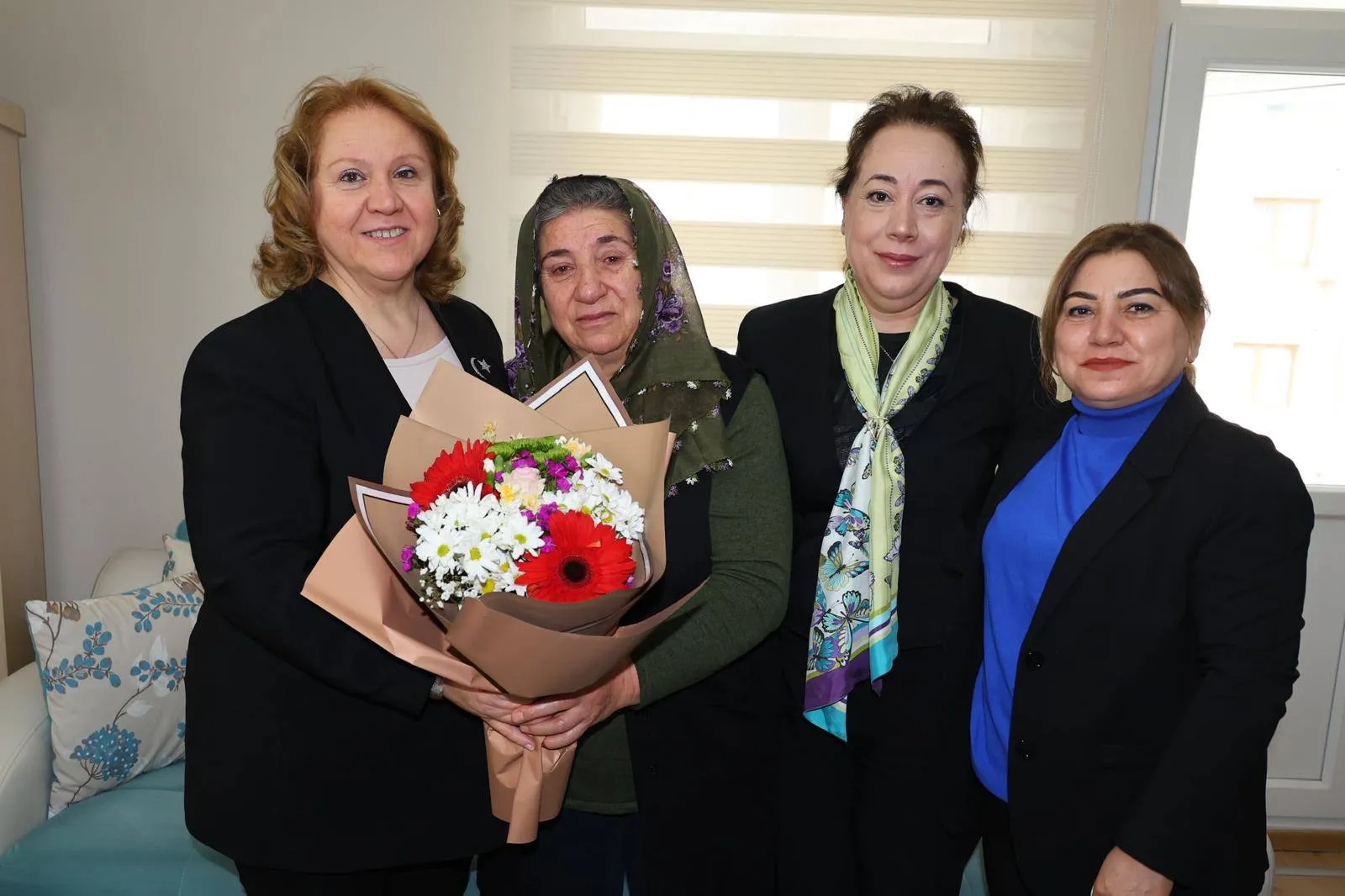 Artvin'de Vali Ergün’den şehit annesine ziyaret