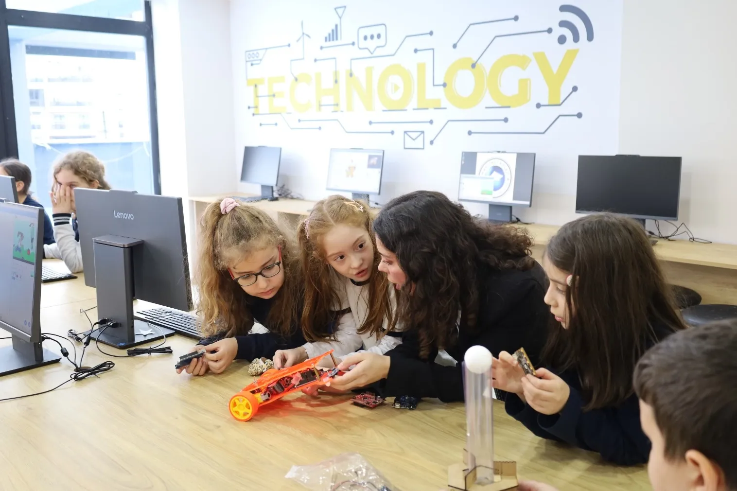 Bursa Mavi İnci’den TEKNOFEST’e 6 takım